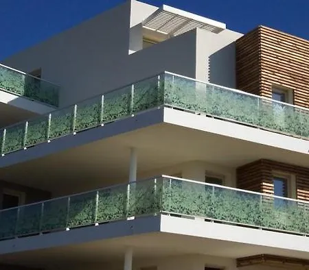 Apartment 4 Personnes, Grande Terrasse, Parking Prive, Wifi Montpellier